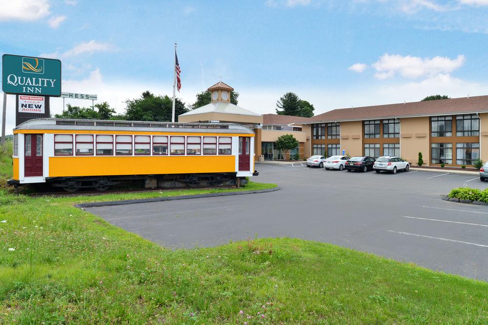 Quality Inn East Haven - New Haven Esterno foto