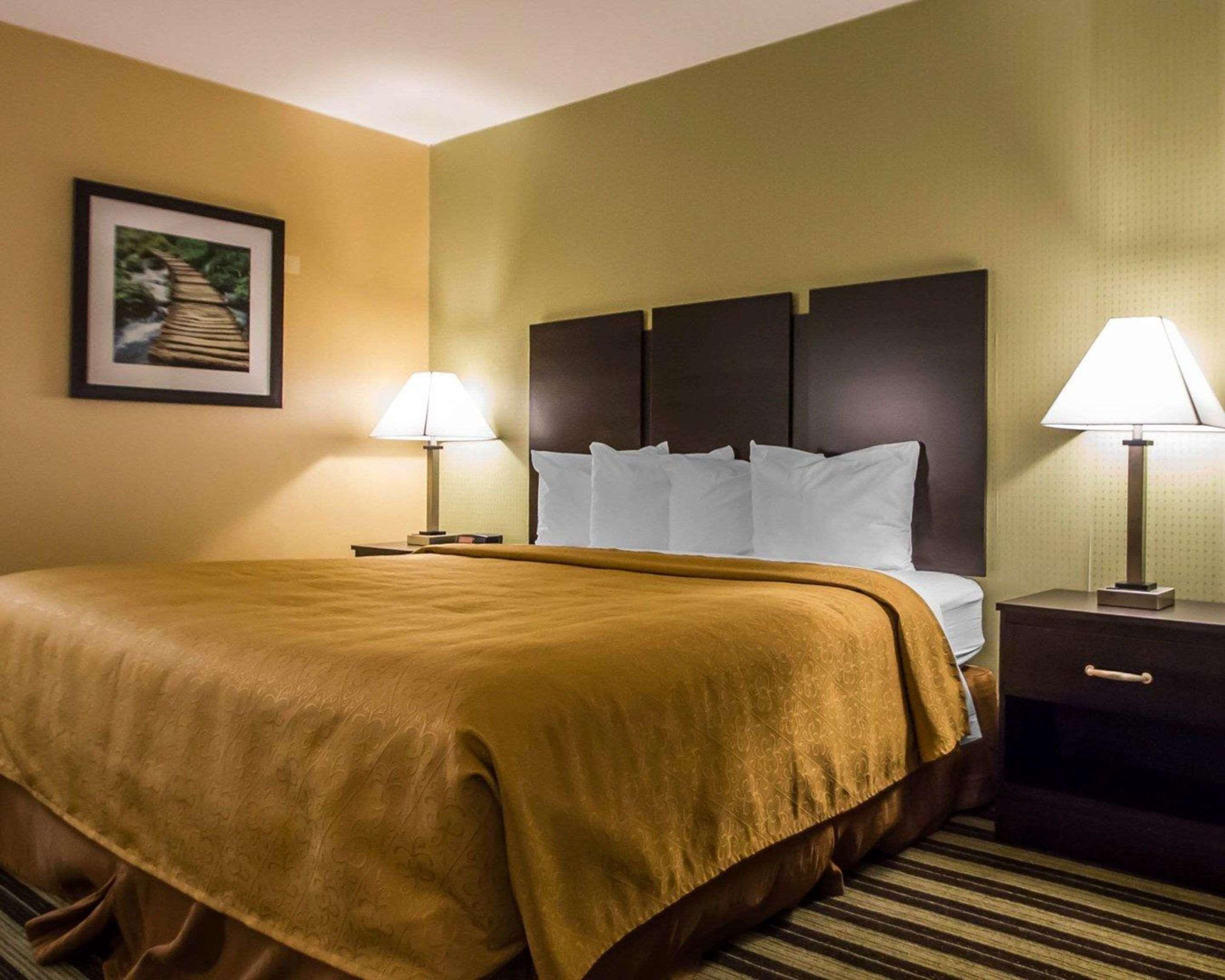 Quality Inn East Haven - New Haven Esterno foto
