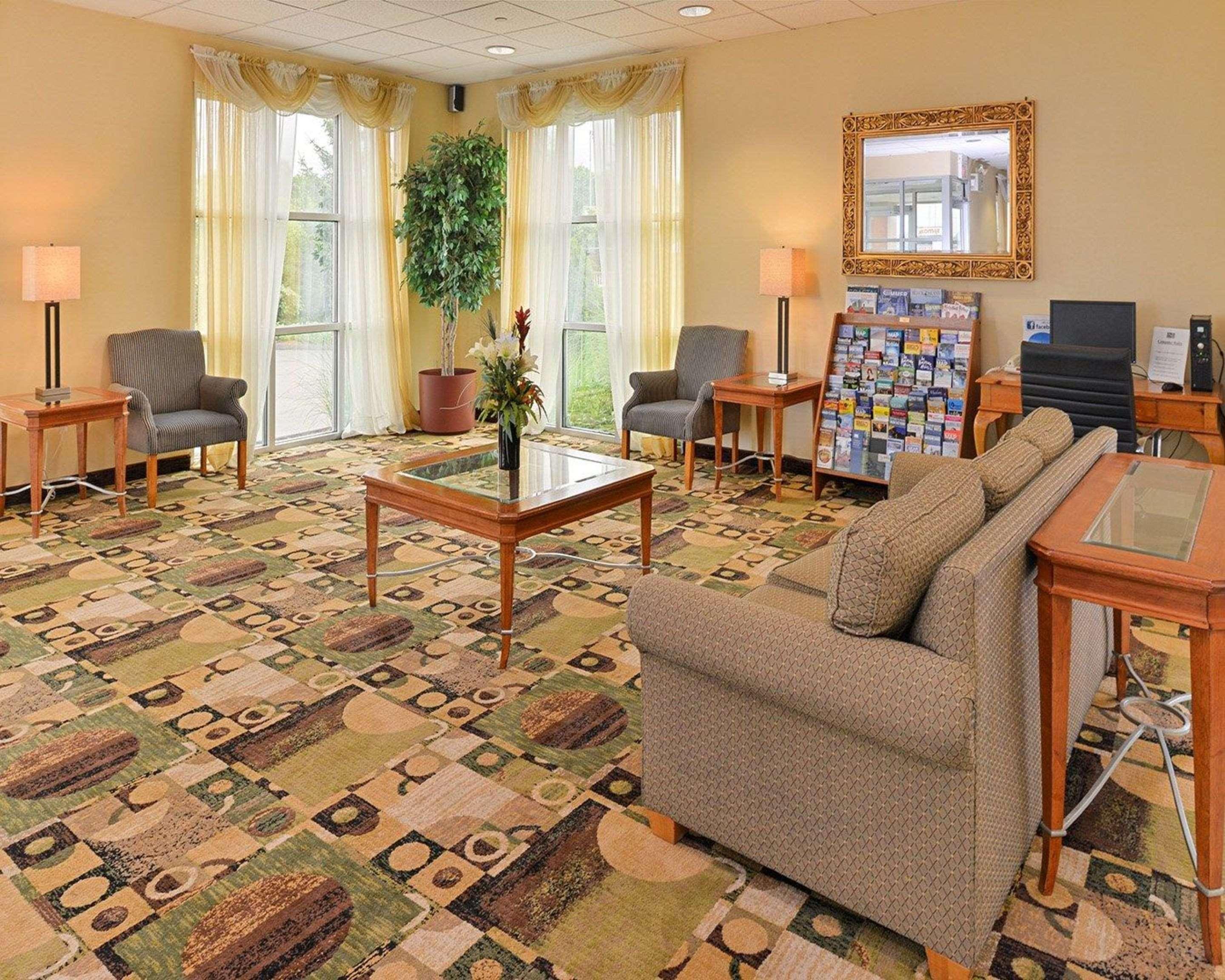 Quality Inn East Haven - New Haven Esterno foto