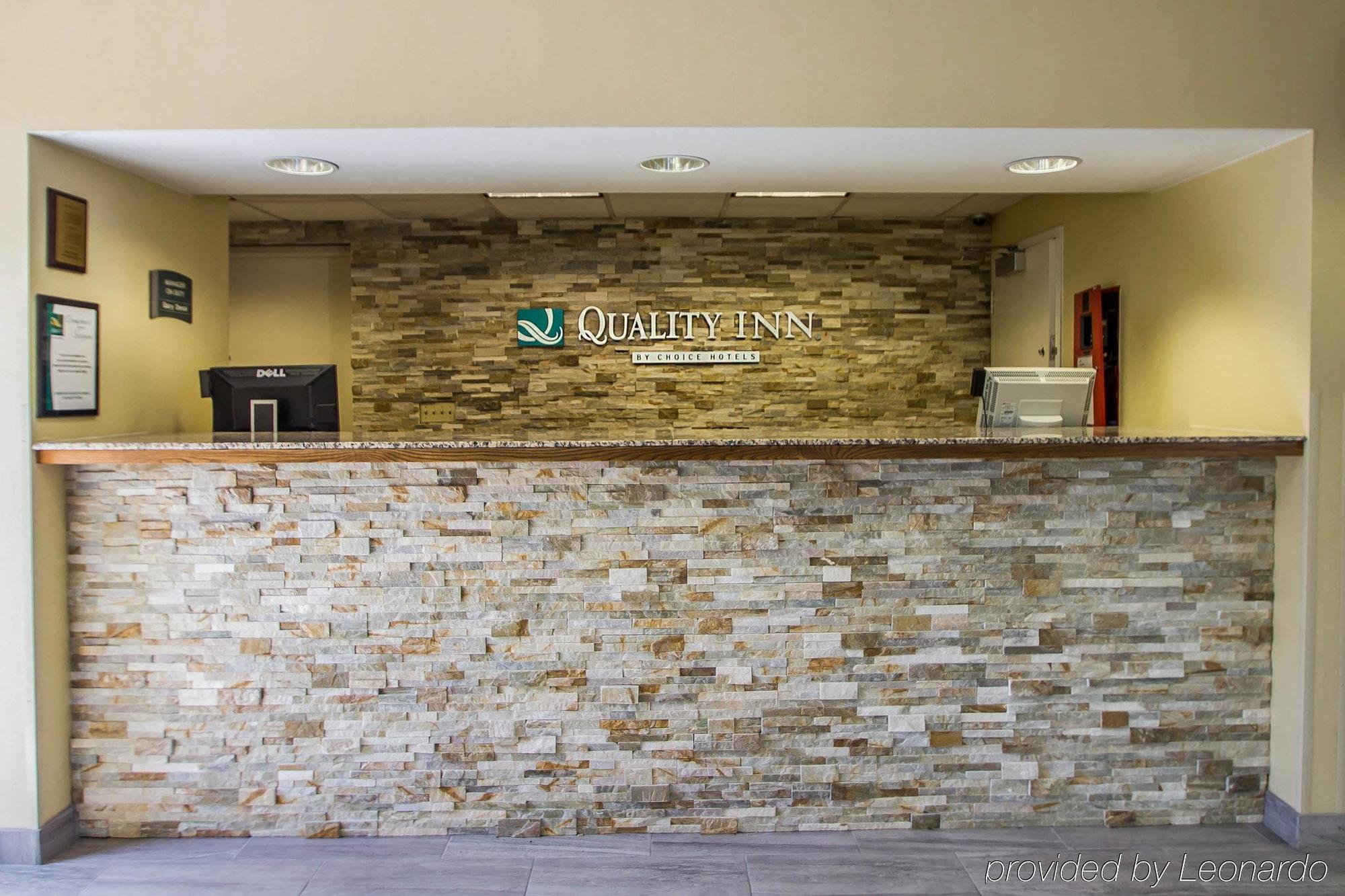 Quality Inn East Haven - New Haven Esterno foto