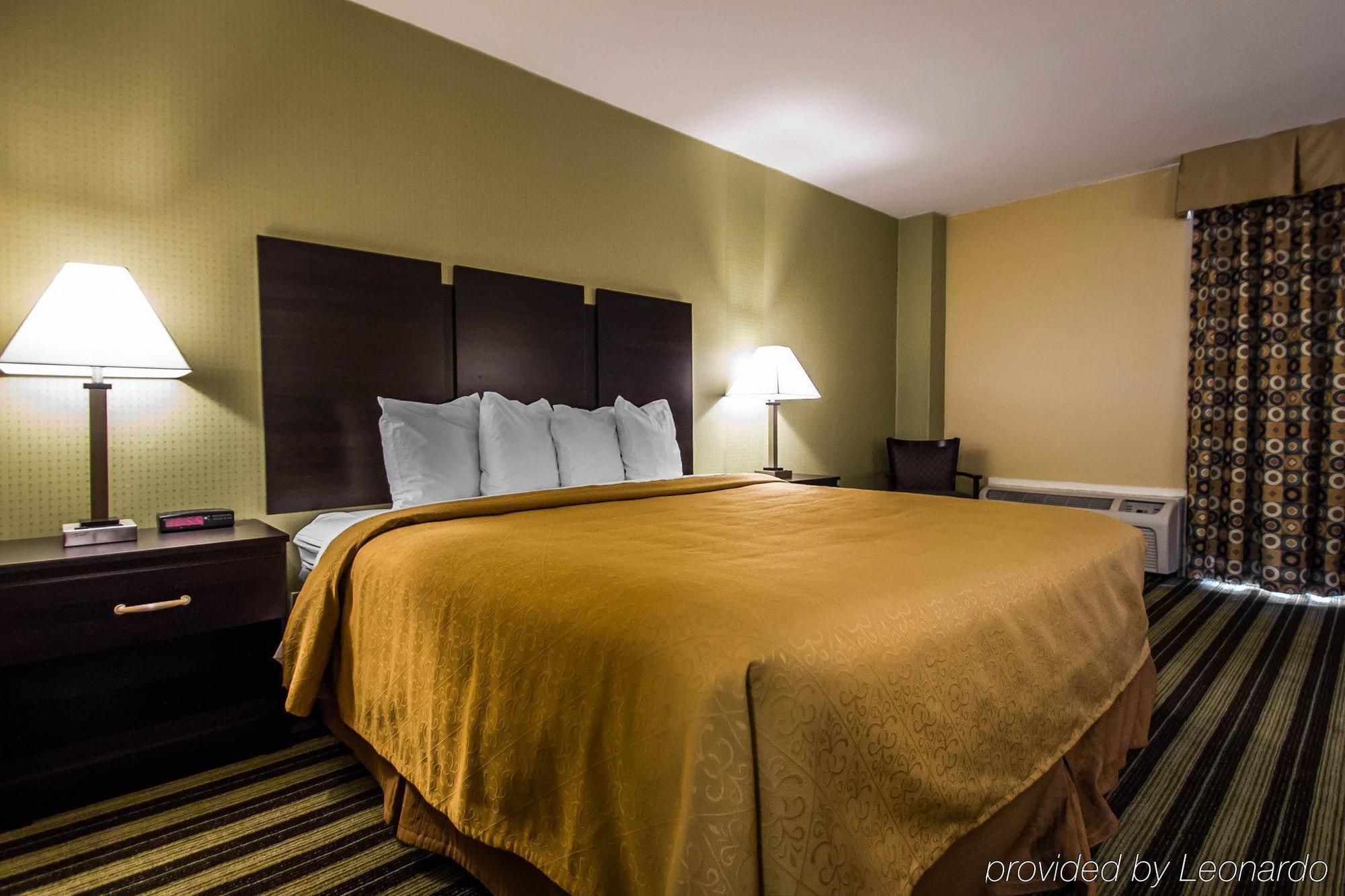 Quality Inn East Haven - New Haven Esterno foto