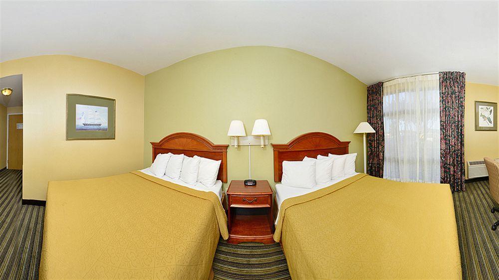 Quality Inn East Haven - New Haven Esterno foto