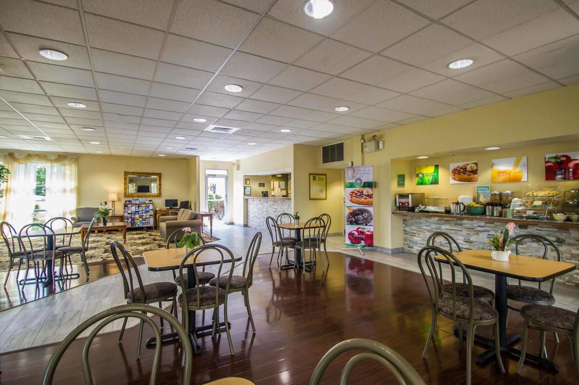 Quality Inn East Haven - New Haven Esterno foto